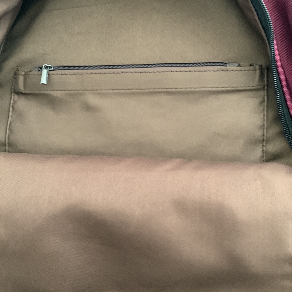 NWOT Backpack - Picture 4 of 6